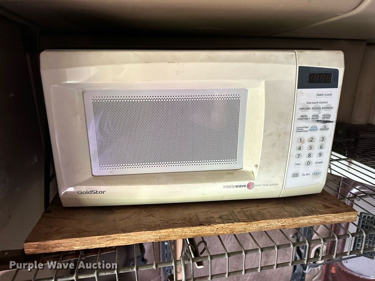 image for item NP9730 2008 Freightliner Coronado  semi truck