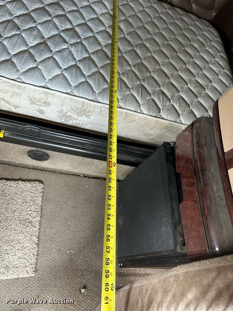 image for item NP9730 2008 Freightliner Coronado  semi truck