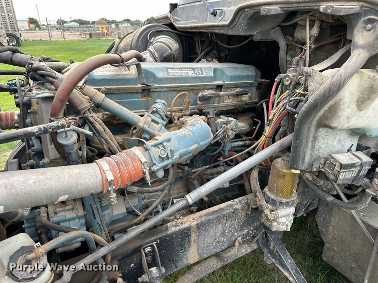 image for item NP9730 2008 Freightliner Coronado  semi truck