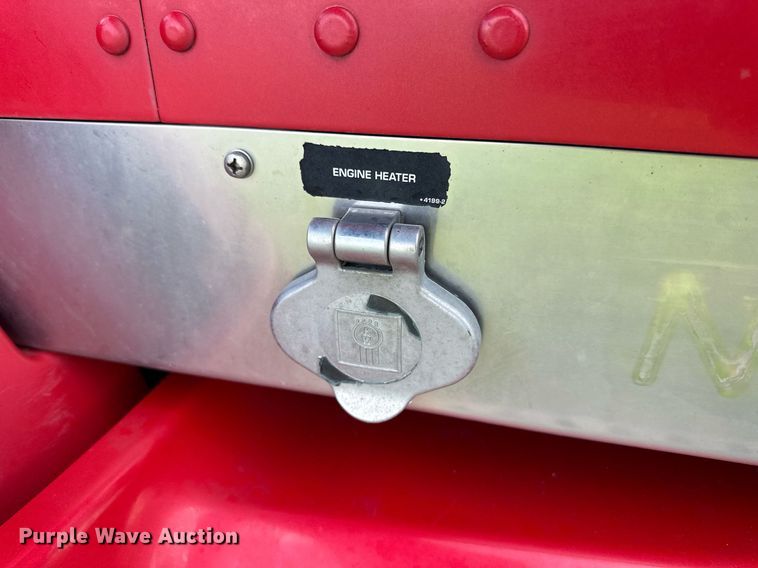 image for item NP9731 2012 Kenworth T660  semi truck