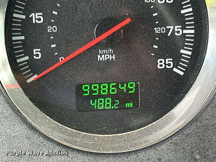 image for item NP9731 2012 Kenworth T660  semi truck