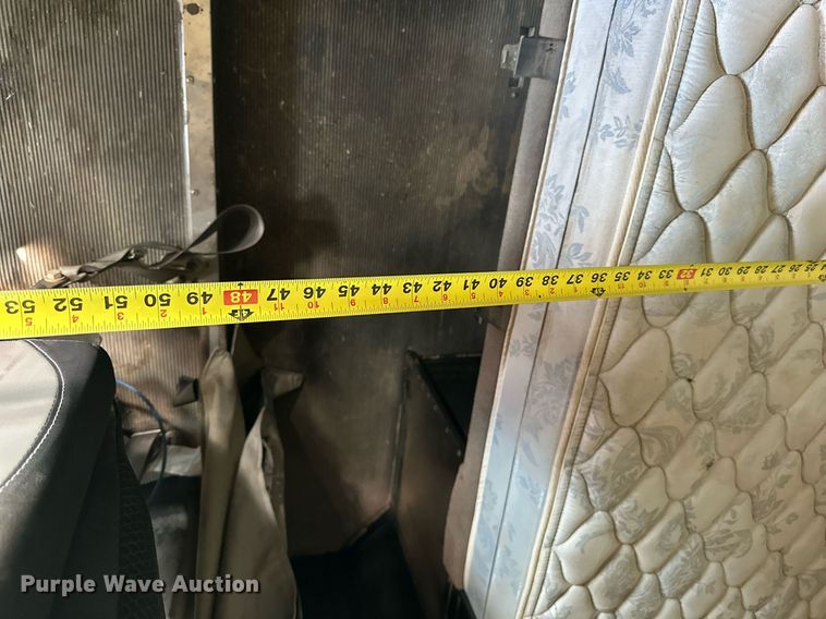 image for item NP9731 2012 Kenworth T660  semi truck