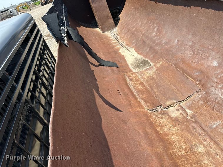 image for item NY9177 1974 Hobbs  end dump trailer