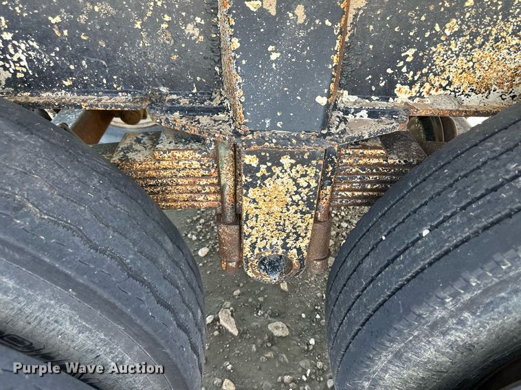 image for item NY9177 1974 Hobbs  end dump trailer