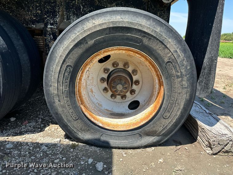 image for item NY9177 1974 Hobbs  end dump trailer