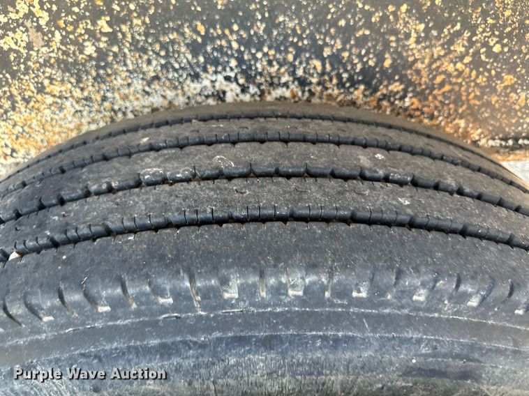 image for item NY9177 1974 Hobbs  end dump trailer