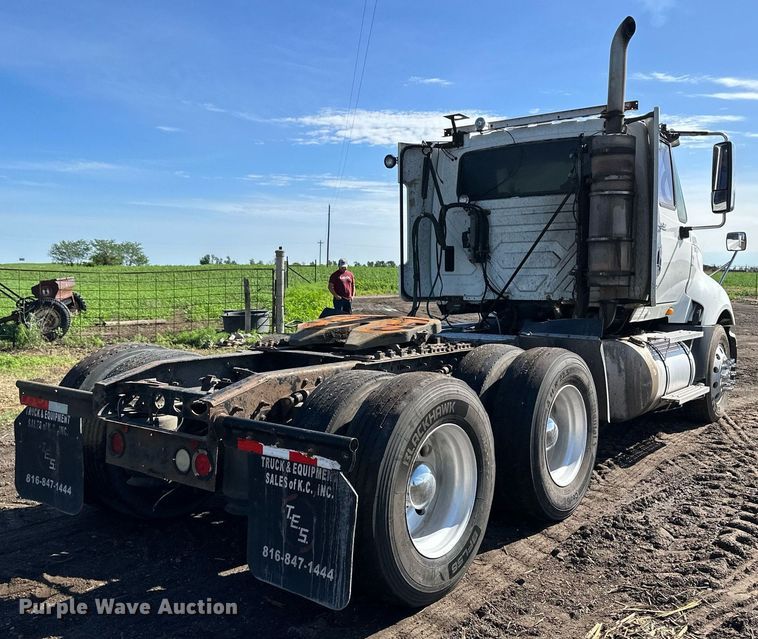 image for item NY9191 2010 International ProStar  semi truck