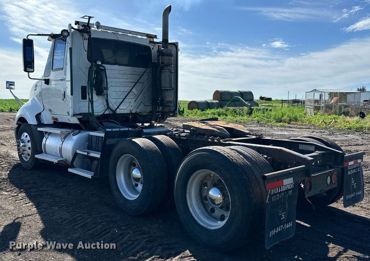 image for item NY9191 2010 International ProStar  semi truck