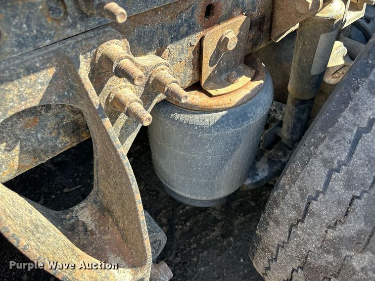 image for item NY9191 2010 International ProStar  semi truck