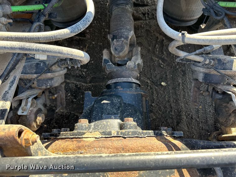 image for item NY9191 2010 International ProStar  semi truck