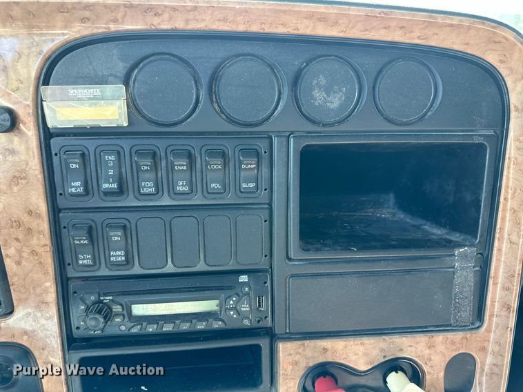 image for item NY9191 2010 International ProStar  semi truck