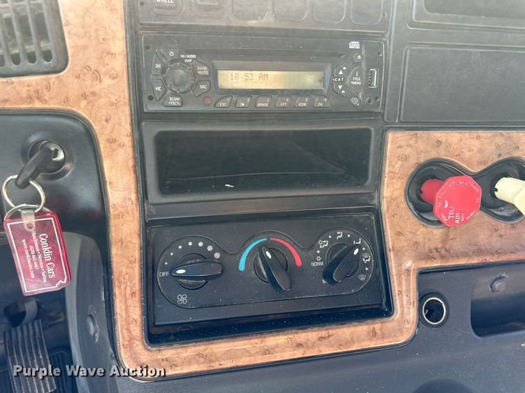 image for item NY9191 2010 International ProStar  semi truck