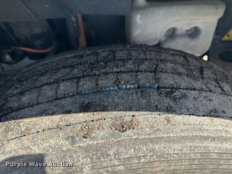 image for item NY9191 2010 International ProStar  semi truck