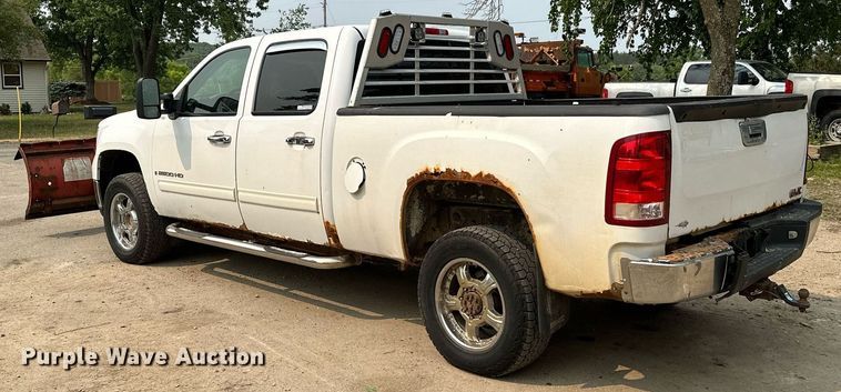 image for item AF9663 2008 GMC Sierra 2500HD  Crew Cab pickup truck
