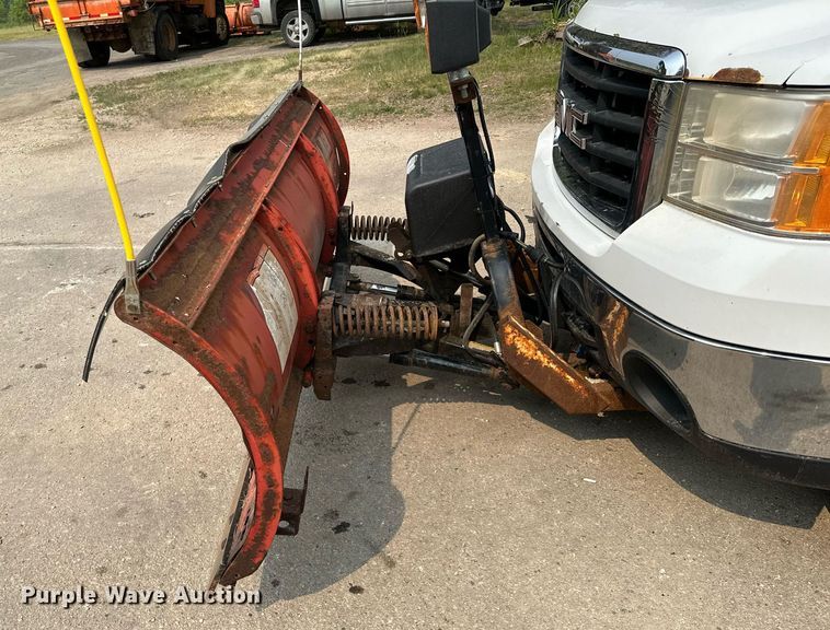 image for item AF9663 2008 GMC Sierra 2500HD  Crew Cab pickup truck