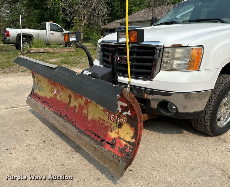 image for item AF9663 2008 GMC Sierra 2500HD  Crew Cab pickup truck