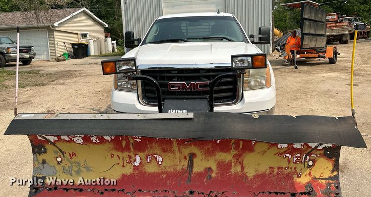 image for item AF9663 2008 GMC Sierra 2500HD  Crew Cab pickup truck