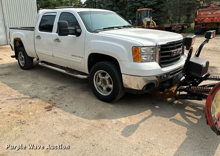 image for item AF9663 2008 GMC Sierra 2500HD  Crew Cab pickup truck