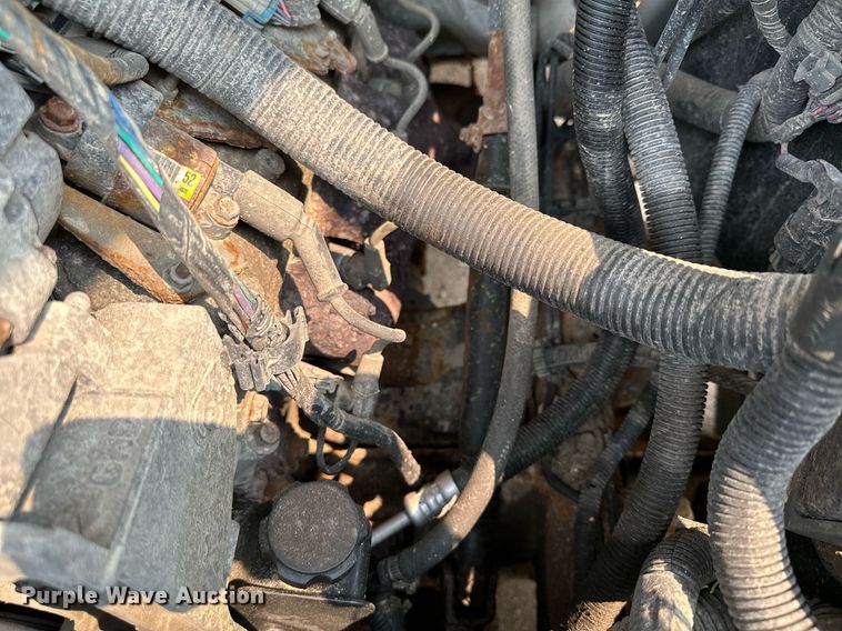 image for item AF9663 2008 GMC Sierra 2500HD  Crew Cab pickup truck