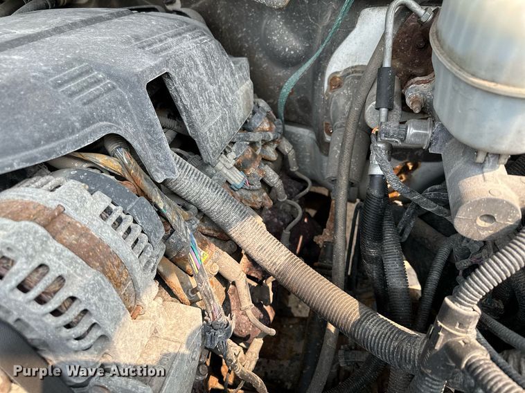 image for item AF9663 2008 GMC Sierra 2500HD  Crew Cab pickup truck