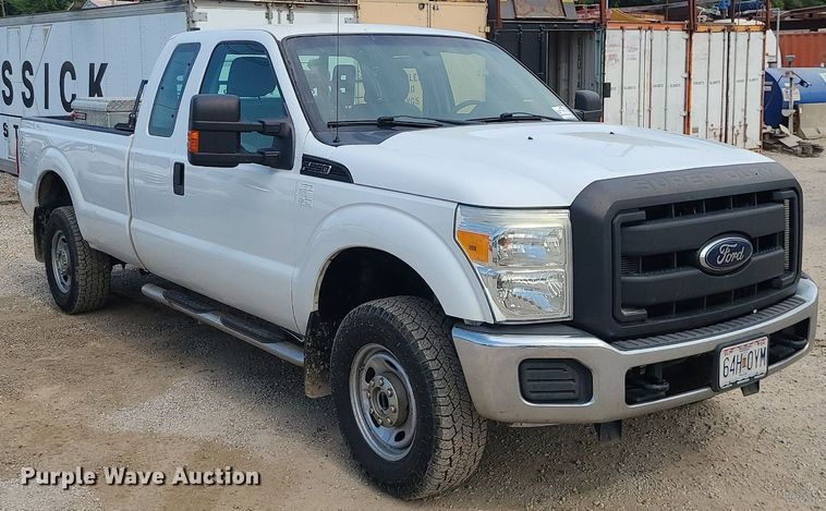 image for item DC6037 2012 Ford F250 Super Duty  SuperCab pickup truck