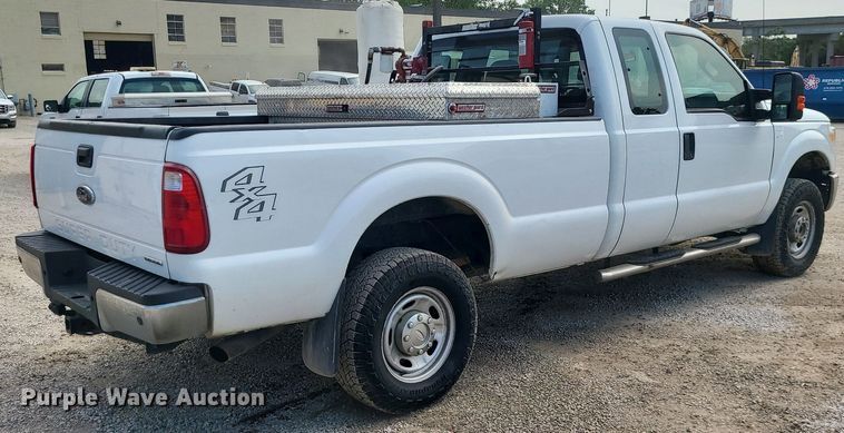 image for item DC6037 2012 Ford F250 Super Duty  SuperCab pickup truck