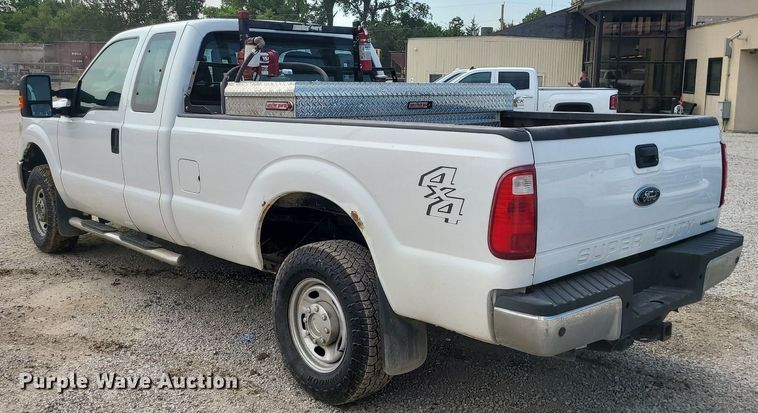 image for item DC6037 2012 Ford F250 Super Duty  SuperCab pickup truck