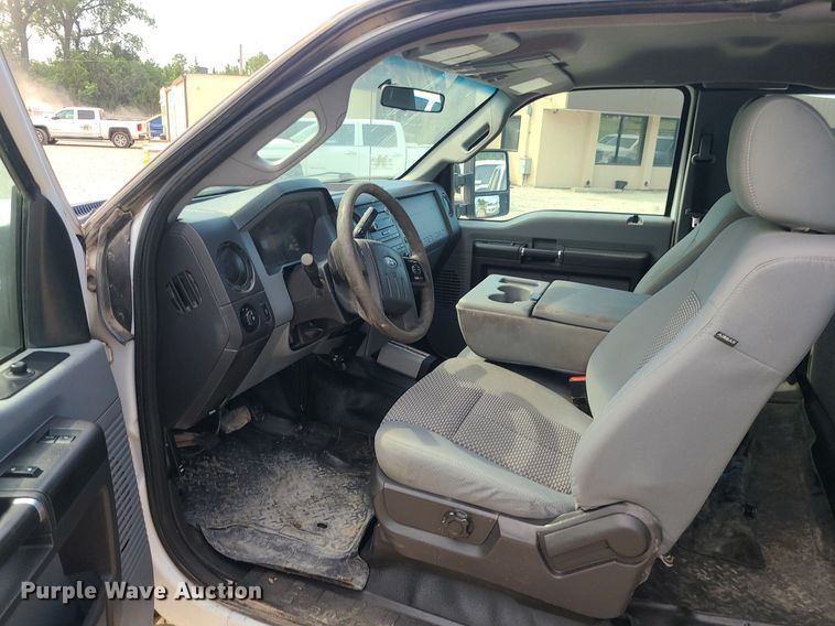 image for item DC6037 2012 Ford F250 Super Duty  SuperCab pickup truck