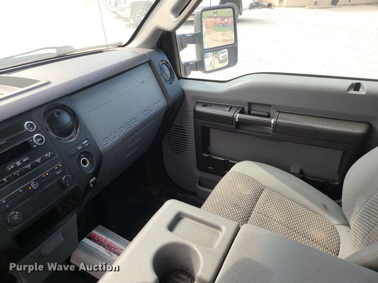 image for item DC6037 2012 Ford F250 Super Duty  SuperCab pickup truck