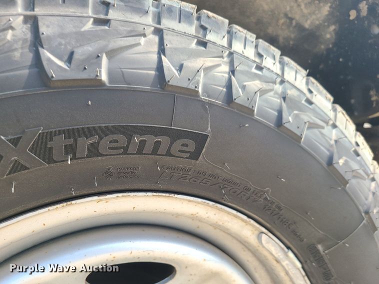 image for item DC6037 2012 Ford F250 Super Duty  SuperCab pickup truck