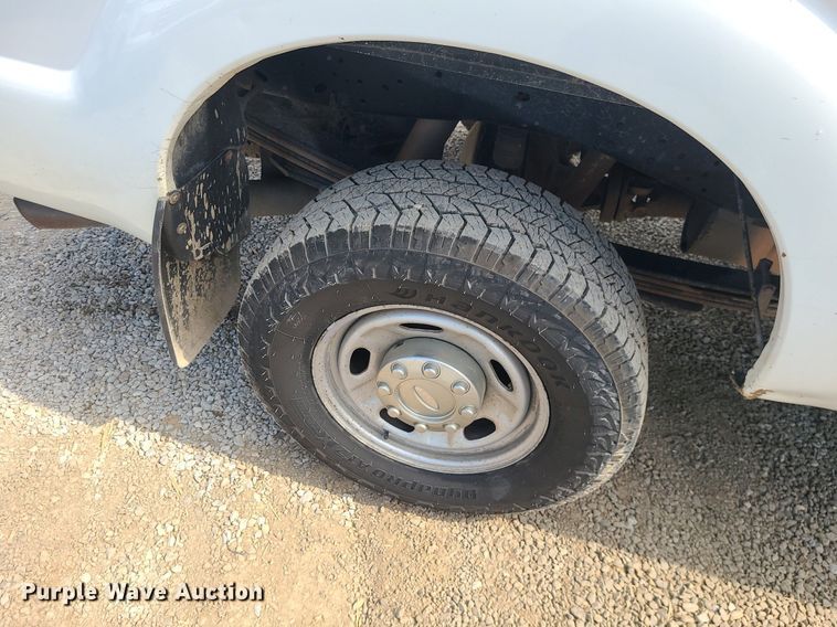 image for item DC6037 2012 Ford F250 Super Duty  SuperCab pickup truck