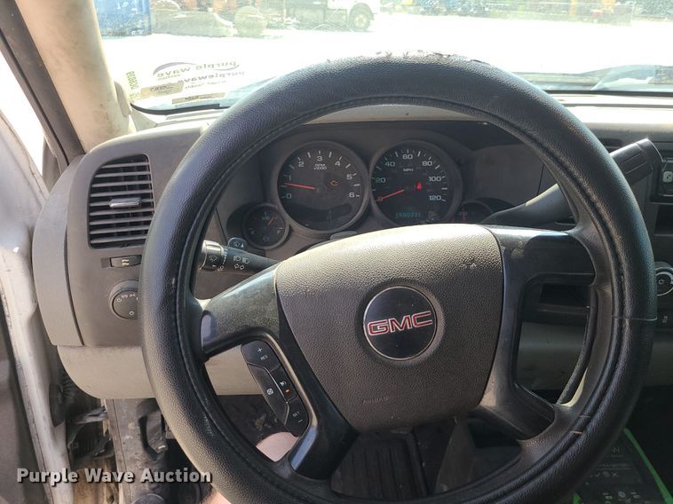 image for item DC6039 2012 GMC 1500  Crew Cab pickup truck