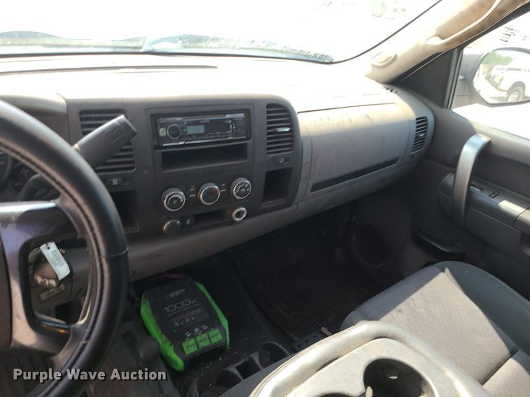 image for item DC6039 2012 GMC 1500  Crew Cab pickup truck