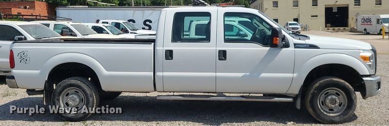 image for item DC6040 2013 Ford F250  Crew Cab pickup truck