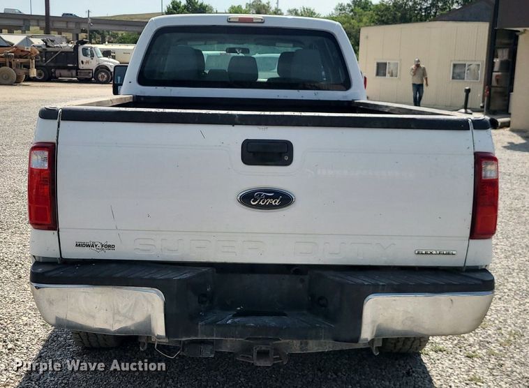 image for item DC6040 2013 Ford F250  Crew Cab pickup truck