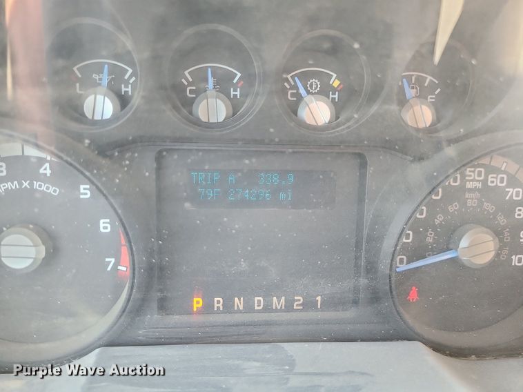 image for item DC6040 2013 Ford F250  Crew Cab pickup truck