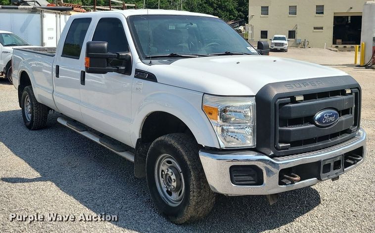 image for item DC6041 2013 Ford F250 Super Duty  Crew Cab pickup truck