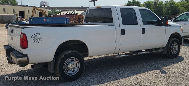 image for item DC6041 2013 Ford F250 Super Duty  Crew Cab pickup truck