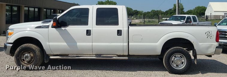 image for item DC6041 2013 Ford F250 Super Duty  Crew Cab pickup truck