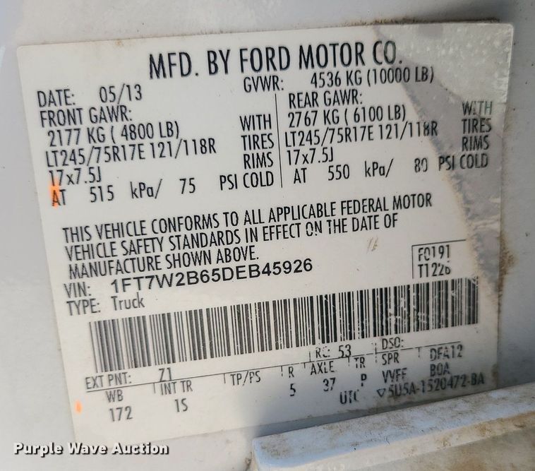 image for item DC6041 2013 Ford F250 Super Duty  Crew Cab pickup truck