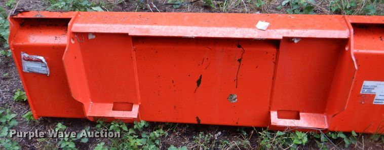 image for item DH7542 Kubota L2235A  bucket