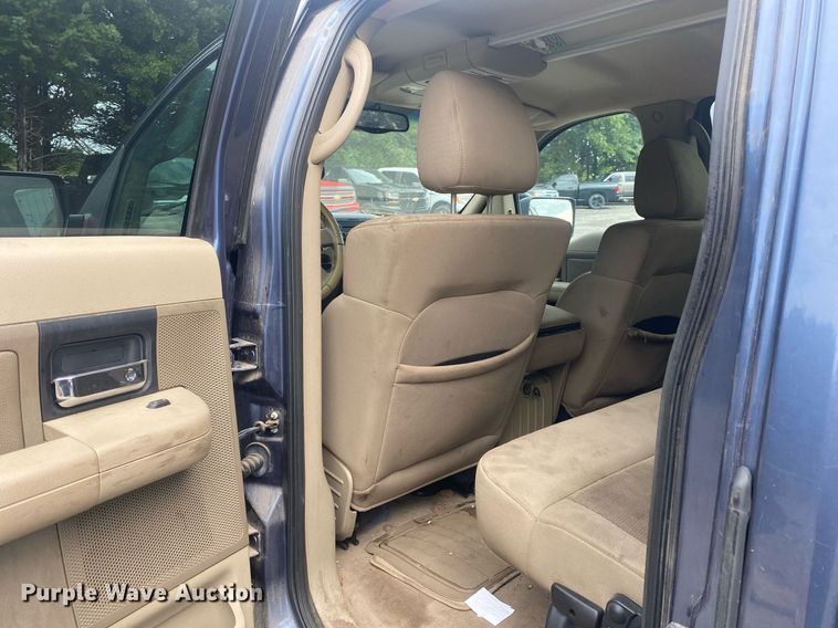 image for item DI7752 2004 Ford F150  SuperCrew pickup truck