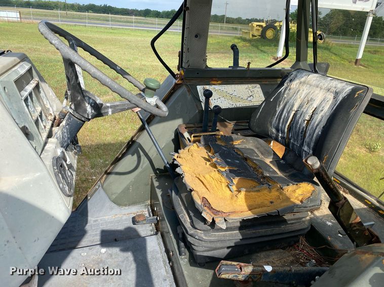 image for item DI7839 1984 Case M1394  tractor