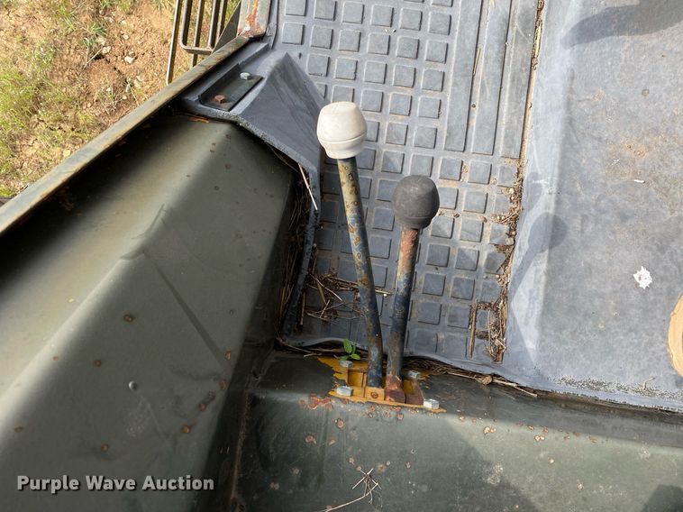 image for item DI7839 1984 Case M1394  tractor