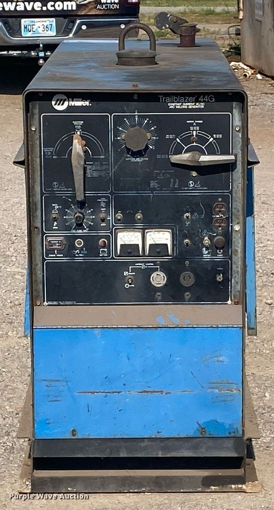 image for item DI7841 Miller Trailblazer 44G  welder/generator