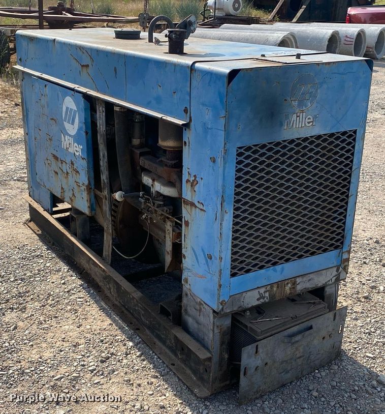 image for item DI7841 Miller Trailblazer 44G  welder/generator