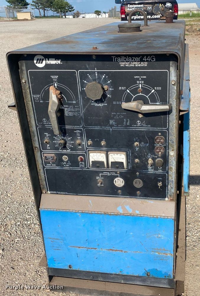 image for item DI7841 Miller Trailblazer 44G  welder/generator