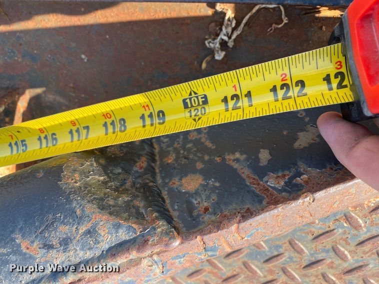 image for item DI7845 Winch truck bed