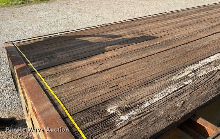 image for item DI7846 1982 Belshe T-8GN  equipment trailer