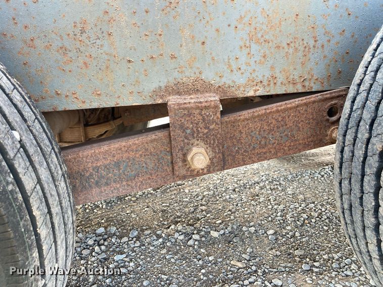 image for item DI7846 1982 Belshe T-8GN  equipment trailer